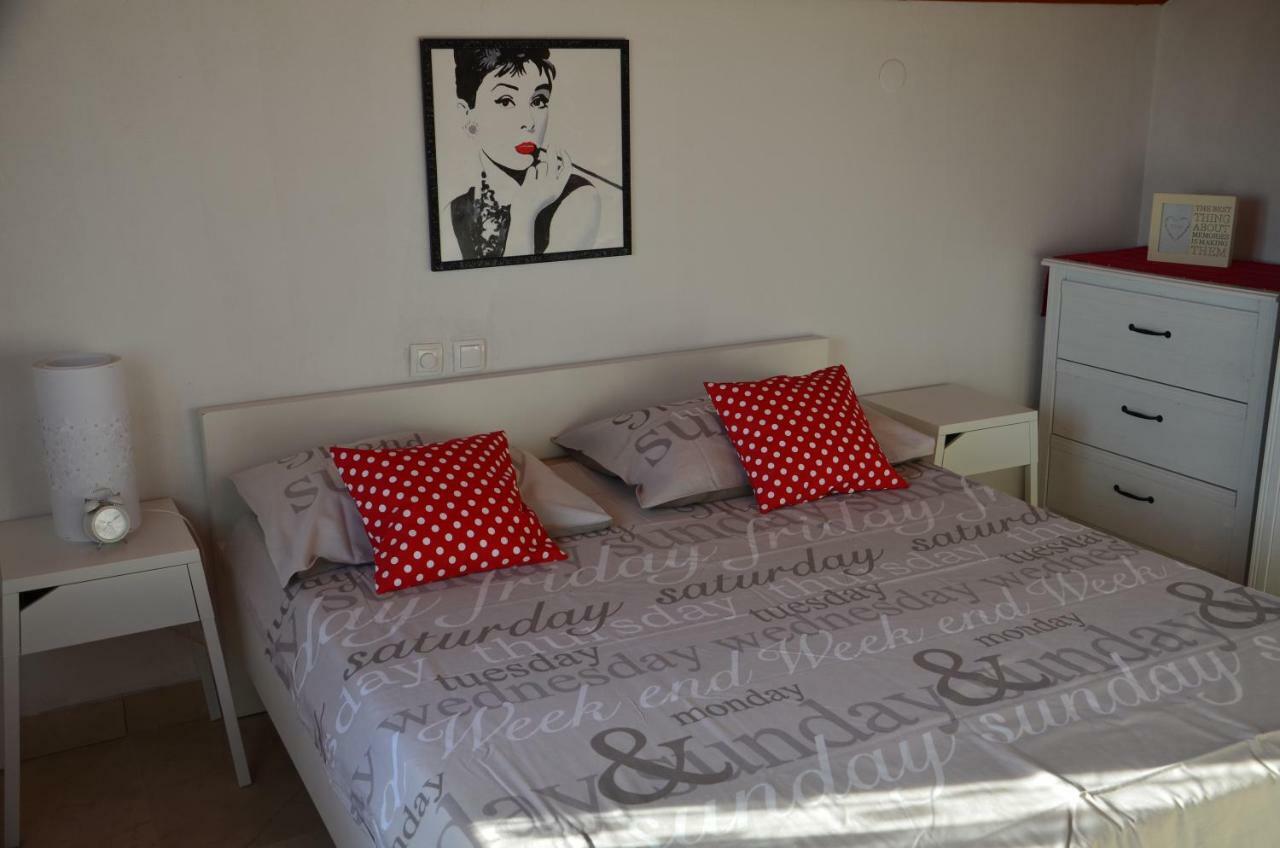 Luana Apartment 米欧纳 外观 照片
