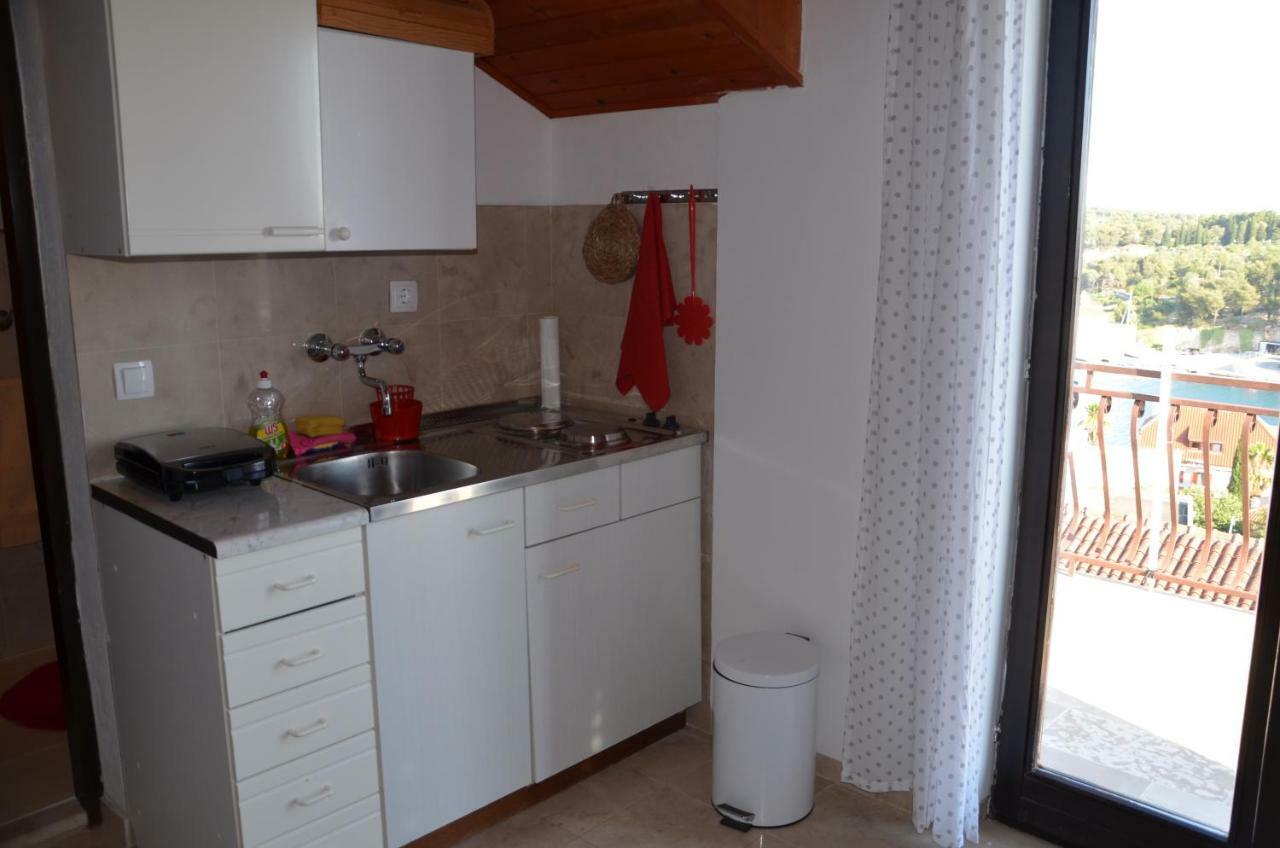 Luana Apartment 米欧纳 外观 照片
