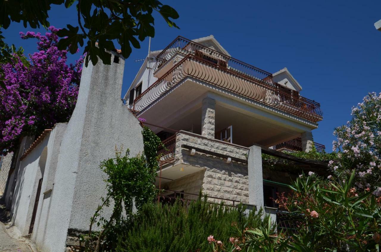 Luana Apartment 米欧纳 外观 照片