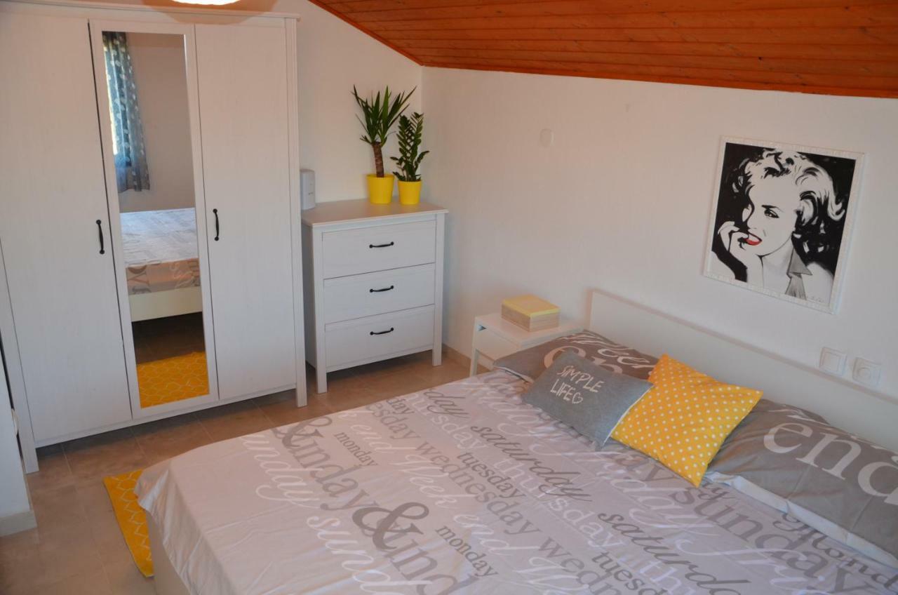 Luana Apartment 米欧纳 外观 照片