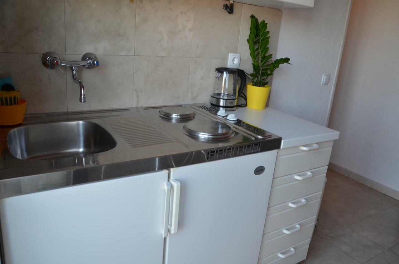 Luana Apartment 米欧纳 外观 照片