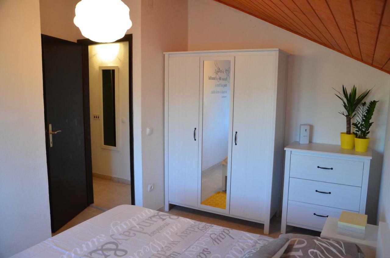 Luana Apartment 米欧纳 外观 照片